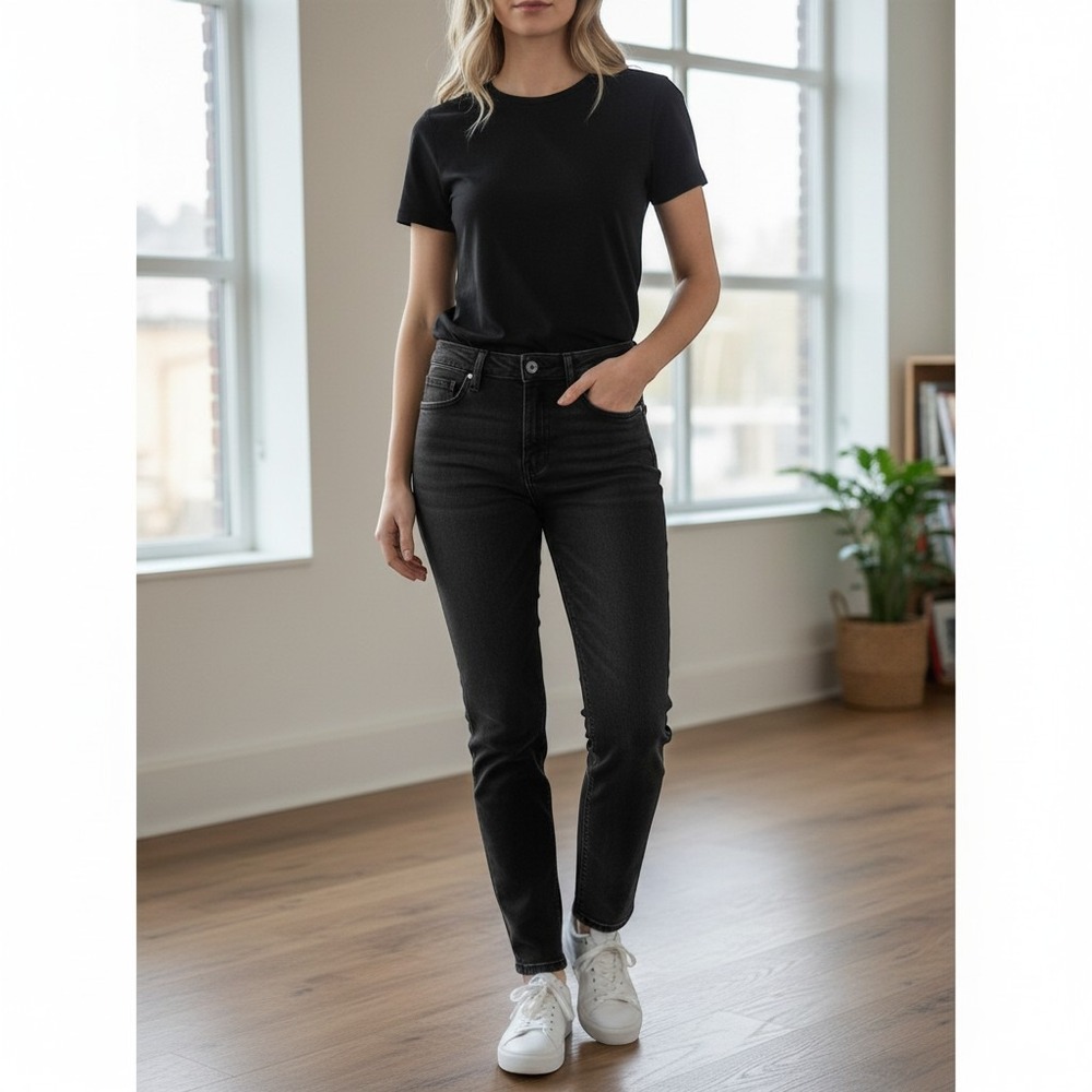 Time and Tru 6 Regular High Rise Curvy Skinny Jeans Washed Black‎ Denim / #26733